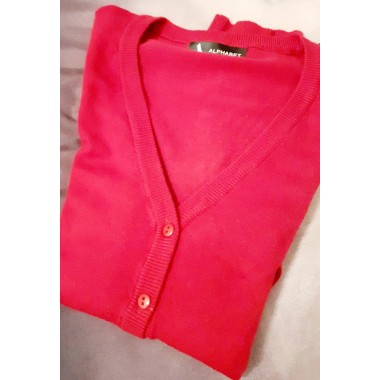 Maglioncino di lana con bottoncini |