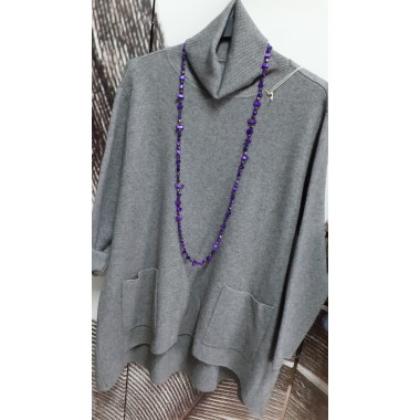 Maxi maglia di lana con collo alto |