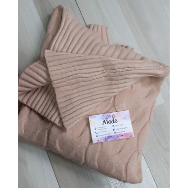 Maglione di lana a collo alto | Cassie