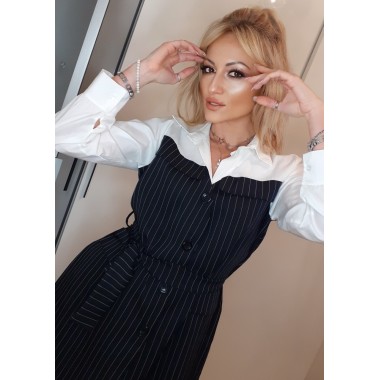 Abito corto a scamiciato gessato |