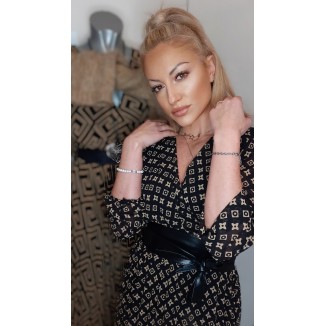 Abito lungo a fantasia geometrica |