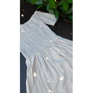 Abito lungo con spalle scoperte | Daisy
