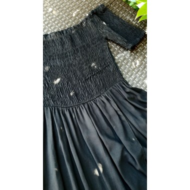 Abito lungo con spalle scoperte | Daisy