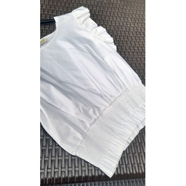 Top corto con maniche a volant | Chicca