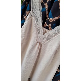 Canotta elasticizzata con pizzo | Markeliana