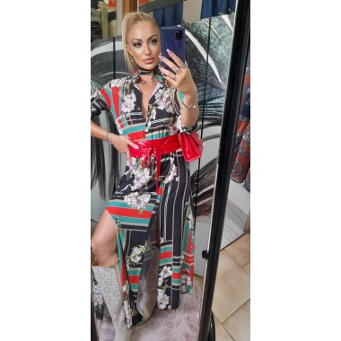 Abito lungo a fantasia con maniche a 3/4