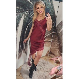 Abito sottoveste con pizzo...