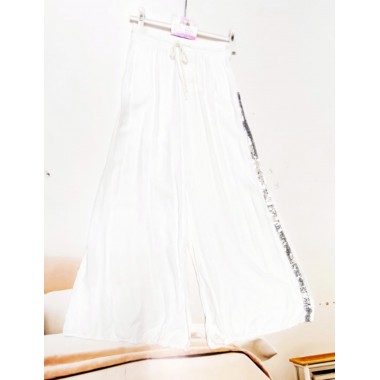 Pantalone con elastico in vita e