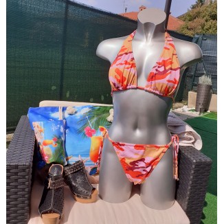 Bikini a triangolo fantasia...