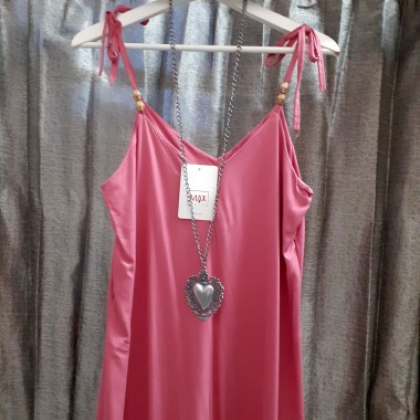 Tutina con scollo profondo a cuore |