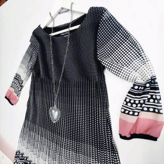 Abito a pois plissettato | Erika